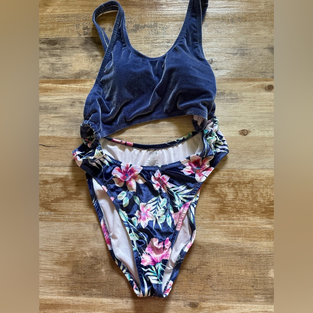 Victoria secret pink one piece bathing suite!